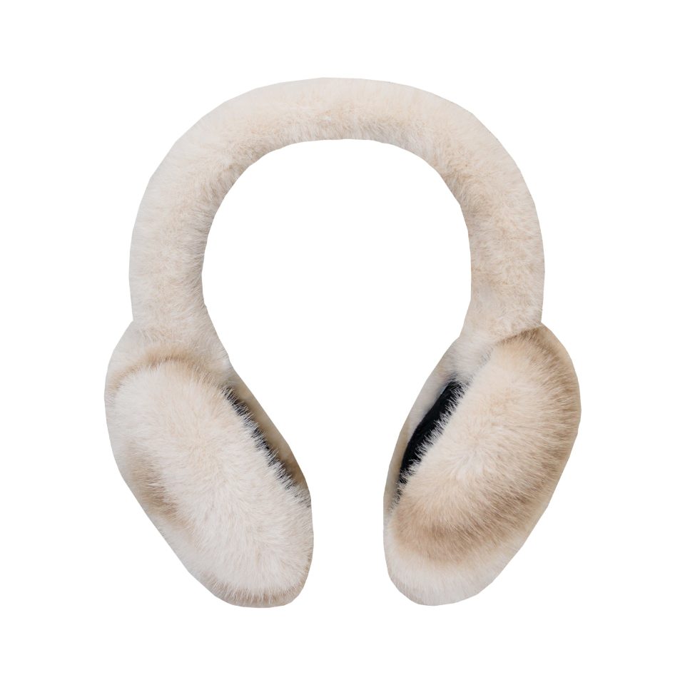 Sugar Muffs in Après Ski